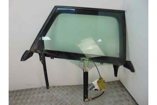 Elevalunas trasero derecho, Audi A6 Avant (4F5) 2.7 Tdi 2005, 4F0839462A