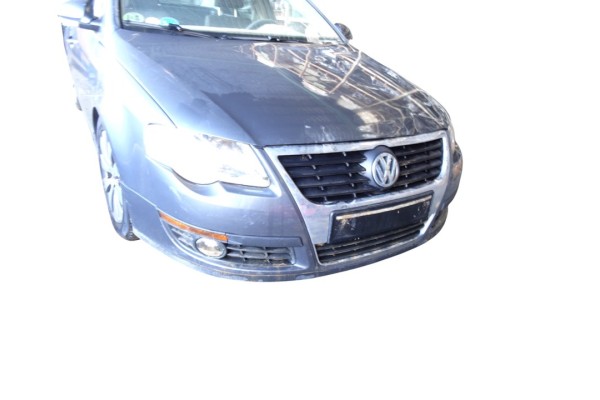 Paragolpes delantero, Volkswagen Passat Berlina (3C2) Highline 2010