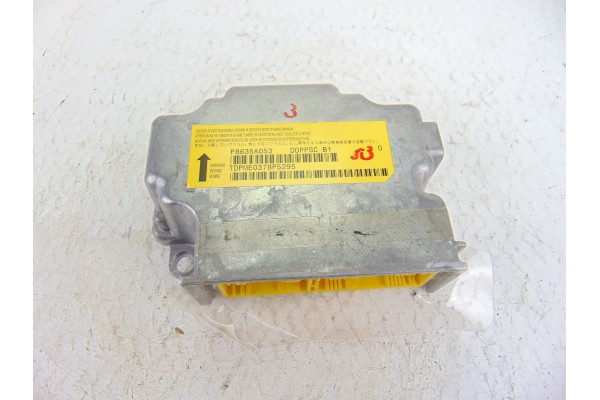 Centralita airbag, Citroen C-crosser Vtr 2009, P8635A053