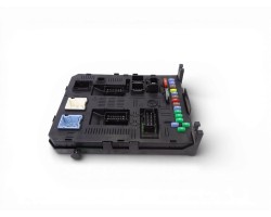 Caja reles / fusibles, Citroen C4 Berlina VTR Plus 2006, 9661940480