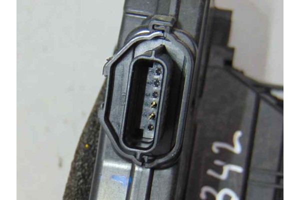 2 PIN CERRADURA PUERTA TRASERA IZQUIERDA NISSAN MICRA (K14) Acenta 2019 2 PIN 178342 NISSAN - 1