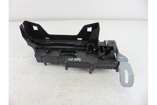 Caja reles / fusibles, Mercedes-benz Clase C (Bm 204) Berlina C 220 Cdi (204.008) 2009, 748038