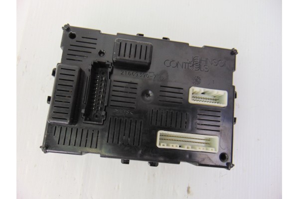 Caja reles / fusibles, Nissan Micra (K12E) Acenta 2005, 284B2AX620