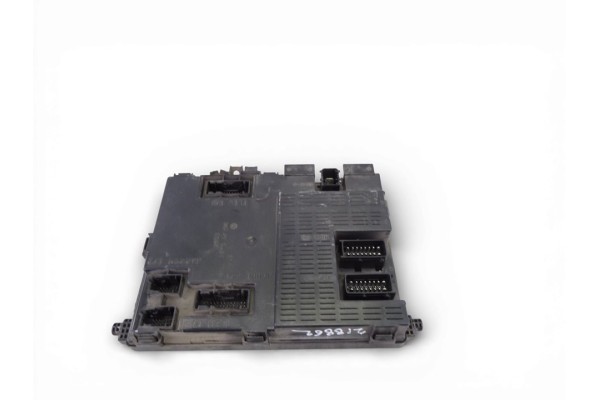 Caja reles / fusibles, Citroen Xsara Berlina 2.0 HDi Exclusive (80kW) 2002, 9649053680