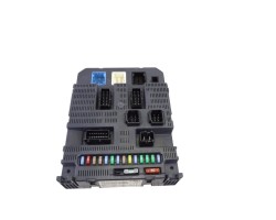 Caja reles / fusibles, Peugeot 308 Confort 2008, 9663798180