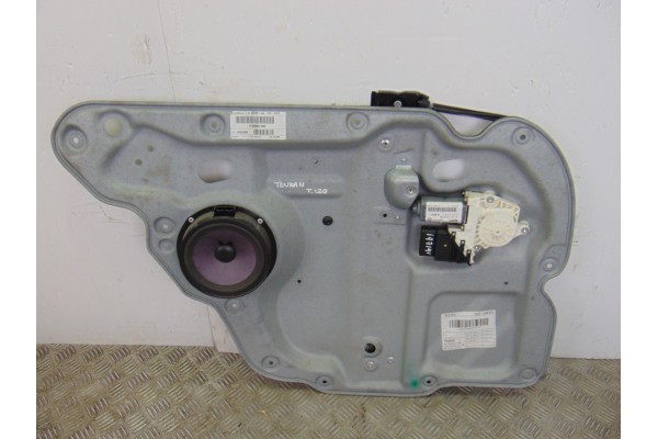 Elevalunas trasero izquierdo, Volkswagen Touran (1T1) Trendline 2004, 1K0959703B