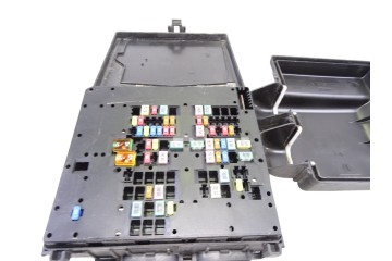 Caja reles / fusibles, Ford Fiesta (CE1) ST-Line 2022, L1BT14D068HAB