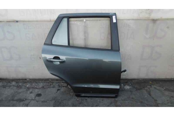 Puerta trasera derecha, Hyundai Santa Fe (Cm) 2.2 CRDi Comfort 4X4 2006