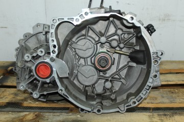 Caja cambios, Volvo V40 Familiar 1.9 D+ (85kW) 2003, 5V