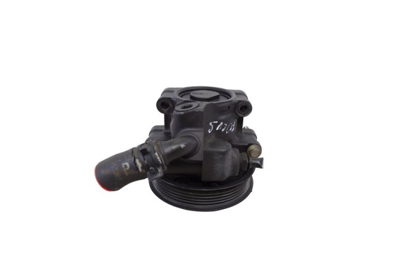 Bomba direccion, Ford Focus Berlina (Cak) Trend 2004