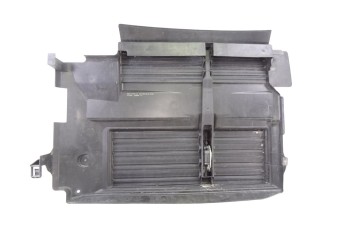 Calandra delantera de radiador, Ford Focus Sportbreak (Cew) Trend 2021, BM518475CG