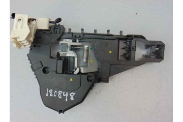 SOPORTE CHASIS MANETA EXTERIOR DELANTERA IZQUIERDA MERCEDES-BENZ CLASE A (BM 169)