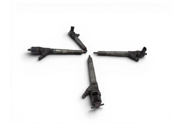 Inyector, Hyundai H-1 Starex () 2.5 Crdi 2005, 338004A000
