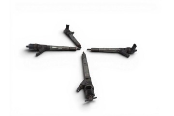 Inyector, Hyundai H-1 Starex () 2.5 Crdi 2005, 338004A000