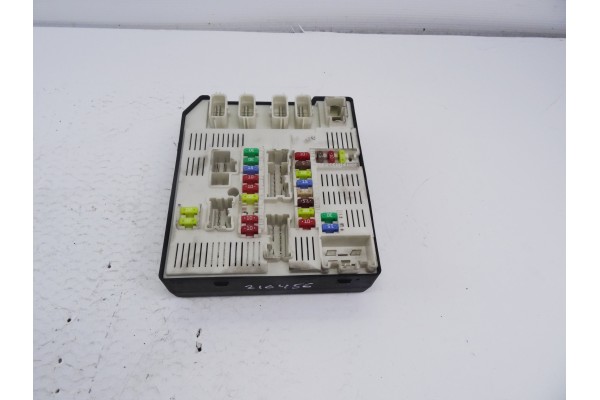 Caja reles / fusibles, Renault Megane Iii Berlina 5P Business 2014, 284B65125R