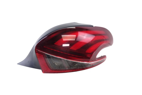 Piloto trasero derecho, Peugeot 208 Style 2016