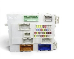 Caja reles / fusibles, Ford Focus Sportbreak (Cew) Trend 2021, F1FT14A073BF
