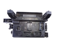 Caja reles / fusibles, Chrysler 300C (Le/lx) 3.0 Crd 2009, P04692233AD