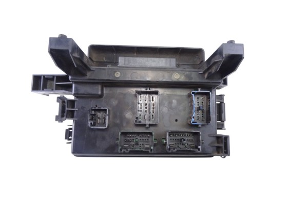 Caja reles / fusibles, Chrysler 300C (Le/lx) 3.0 Crd 2009, P04692233AD