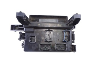 Caja reles / fusibles, Chrysler 300C (Le/lx) 3.0 Crd 2009, P04692233AD