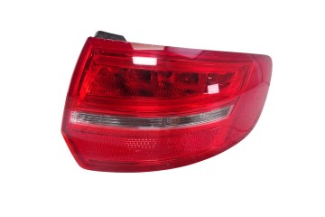 Piloto trasero derecho, Audi A3 Sportback (8PA) 1.4 TFSI Ambiente 2010, 8P4945096E