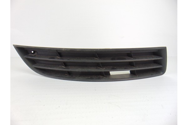 Rejilla paragolpes derecha, Volkswagen Passat Berlina (3C2) Sportline 2005, 3C0853666