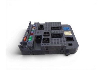 Caja reles / fusibles, Peugeot 207 Xs 2008, 9663798480