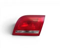 Piloto trasero derecho interior, Audi A3 Sportback (8PA) 1.4 TFSI Ambiente 2010
