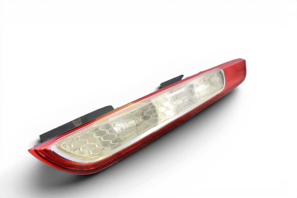 Piloto trasero izquierdo, Ford Focus Berlina (CB4) Trend 2009, 8M51-13404-A