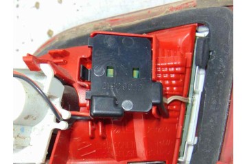 Piloto trasero izquierdo interior, Audi A3 Sportback (8PA) 1.9 TDI Attraction 2009, 8P4945093D
