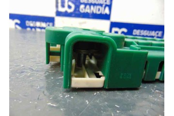 Caja reles / fusibles, Bmw Serie 5 Touring (E39) 530d 2003, 8387541