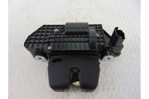 Cerradura maletero / porton, Peugeot 3008 Confort 2009, 9694648680