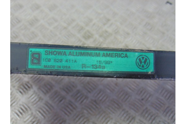Condensador / radiador aire acondicionado, Volkswagen New Beetle Berlina (9C1/1C1) 1.9 Tdi 1999, 1C0820411A