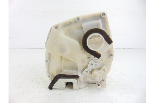 Cerradura puerta trasera izquierda, Suzuki SX4 (Rw/ey) Gl+ 2006