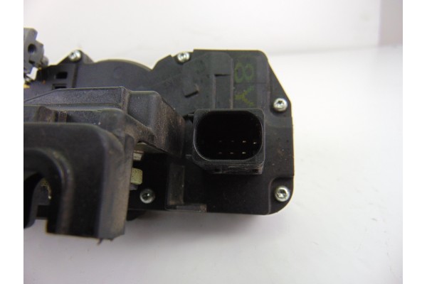 Cerradura puerta trasera derecha, Chevrolet Captiva 2.0 Vcdi Lt 2008