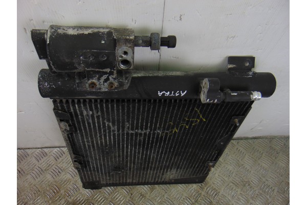 Condensador / radiador aire acondicionado, Opel Astra G Berlina Comfort 2000, 09130611