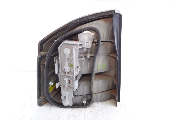 Piloto trasero derecho, Opel Vectra C Berlina Club 2004