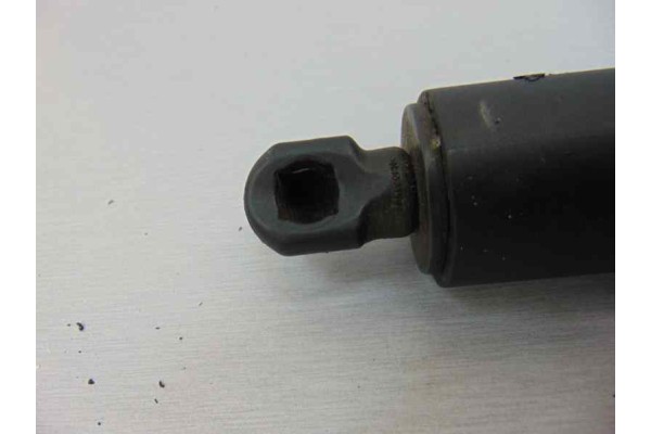 2GA827552A AMORTIGUADORES MALETERO / PORTON VOLKSWAGEN T-ROC (A11)