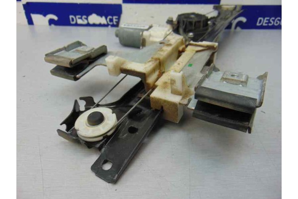 2 PIN ELEVALUNAS TRASERO DERECHO JEEP GRAND CHEROKEE (WH) 3.0 CRD Laredo 2007 2 PIN 183228 JEEP - 4