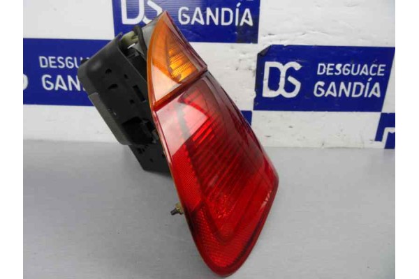 Piloto trasero izquierdo, Bmw Serie 3 Berlina (E46) 320d 2000