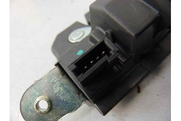 Cerradura maletero / porton, Opel Astra K Berlina 5P Dynamic Start/Stop 2015, 39021416