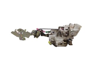 Cerradura puerta trasera derecha, Nissan Pickup (D22) TD Doble Cabina Navara 2002