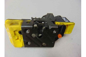 Cerradura puerta trasera izquierda, Volvo S80 Berlina D5 2004, 30663048