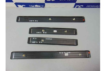 MOLDURA MERCEDES-BENZ CLASE E (BM 211) FAMILIAR