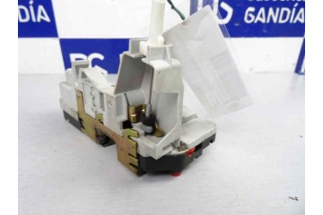 Cerradura puerta trasera izquierda, Peugeot 307 (S1)(04.2001) XR Clim 2004