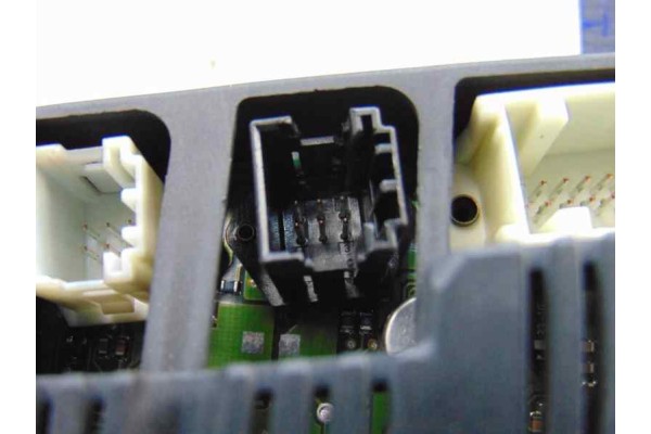 Mando climatizador, Bmw Serie 3 Berlina (E46) 320d 1998, 8382446
