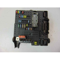 8676391 CAJA RELES / FUSIBLES VOLVO S80 BERLINA
