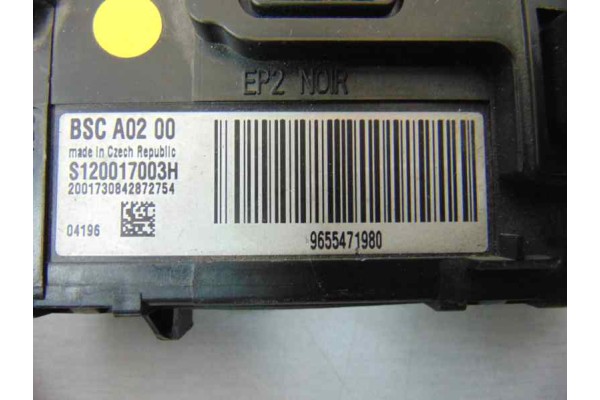 Caja reles / fusibles, S120017003H