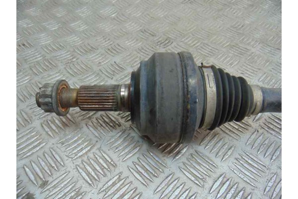 Transmision trasera izquierda, Porsche Cayenne (Tipo 9PA) S 2005, 7L0501201A