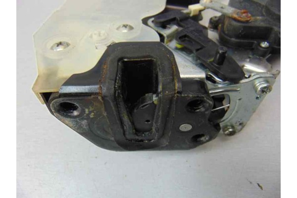 Cerradura puerta trasera izquierda, Hyundai Tucson (Jm) 2,0 CRDi VGT Comfort Full 4X4 2007